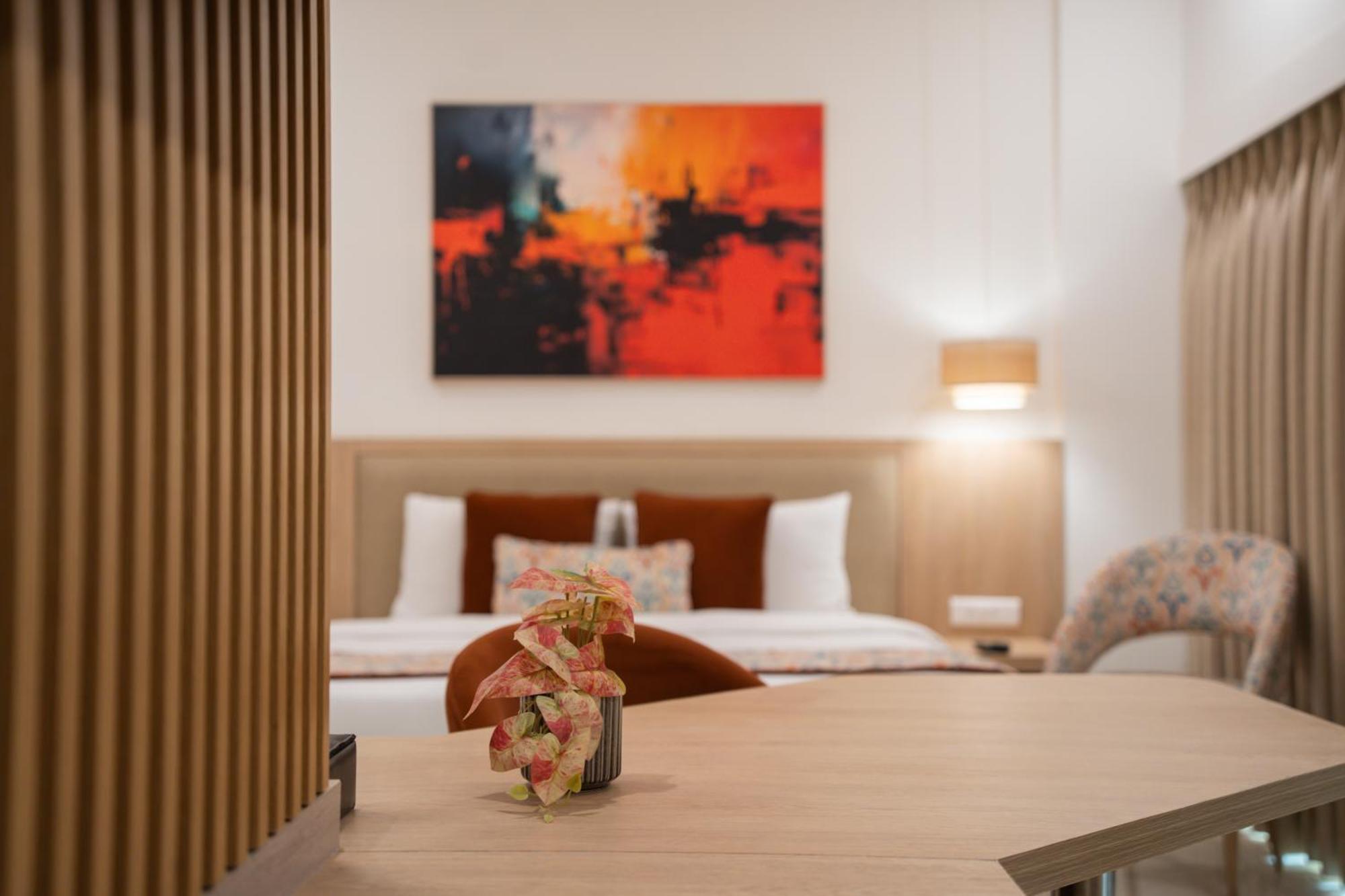 Ar Suites Klj Square Gurgaon Exterior photo